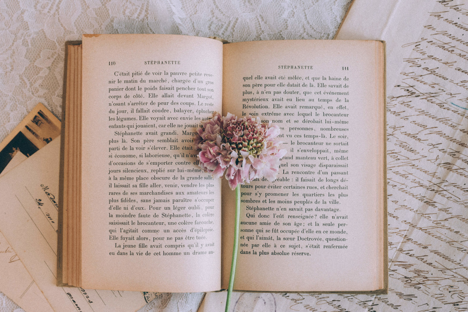 図書館だより記事　４月編